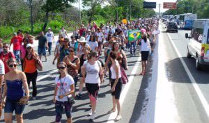 Em março foram os professores da rede estadual que protestaram caminhando da Serra em direção à Vitória. Foto: Bruno Lyra/Arquivo TN