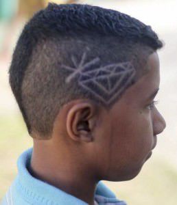 Diamante esculpido por  Paula Meneghetti. Foto: Divulgação/Fabíola Machado