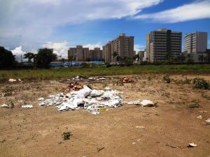 O local virou ponto viciado de lixo. Foto Fábio Barcelos