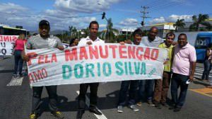 Os manifestantes querem a manutenção da Utin do Dório Silva . Foto: leitor TN