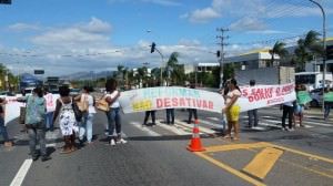 A manifestação deixou o trânsito lento em Carapina. Foto: leitor TN