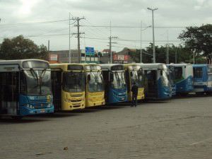 O crime no coletivo teria sido cometido por “justiceiros”, que se identificam como policiais. Foto: Arquivo TN