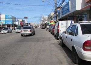A Avenida Central de Laranjeiras é uma das que terão o estacionamento rotativo. Foto: Fabio Barcelos