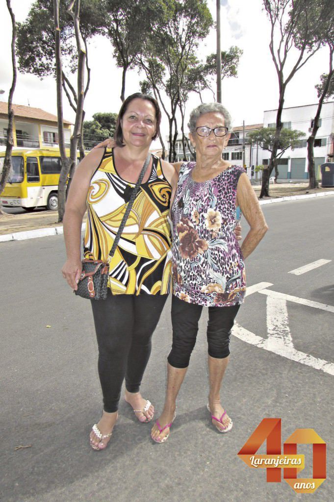As moradores Iracema de Cássia e Rosa Ferreira estão em Laranjeiras desde a inauguração do bairro em 1978 e testemunharam as transformações. Foto: Fábio Barcelos 