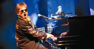 O maestro Rogério Martins dará vida a Elton John no palco do teatro da Ufes. Foto: Divulgação