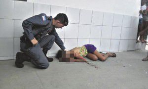 Mulher assassinada em Vila Nova de Colares: cidade no topo da violência num dos países onde mais se mata no mundo. Foto: Divulgação leitor