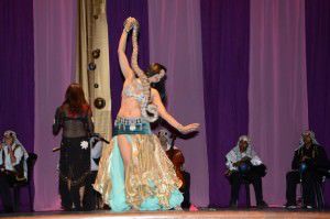 Nilcélia Prates e sua cobra Hanna são presença confirmada no evento. Foto: Divulgação