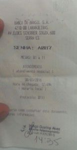 Protocolo de atendimento mostrando o horário de entrada e saída do usuário na unidade de Laranjeiras. Foto: Divulgação leitor