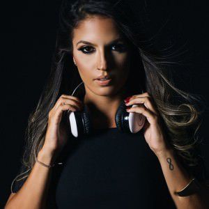 Monia Lombardi é a atração do sábado (21). Foto: Divulgação