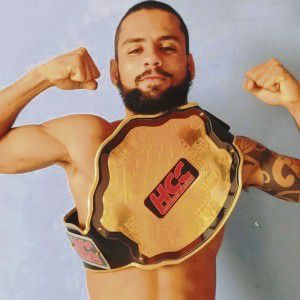 Hamyrez mora em Jacaraípe e faturou o cinturão no Spartacus. Foto: Divulgação