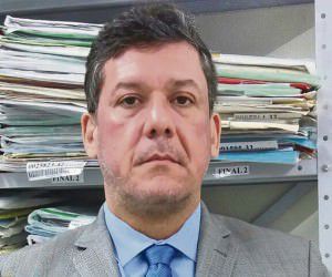 O juiz eleitoral Alexandre Farina espera aumento nas denúncias, caso o prefeito Audifax permaneça candidato e acirre disputa com Vidigal. Foto: Divulgação