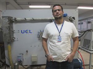 Professor e pesquisador da UCL Bruno Venturini é um dos inventores. Foto: Fábio Barcelos