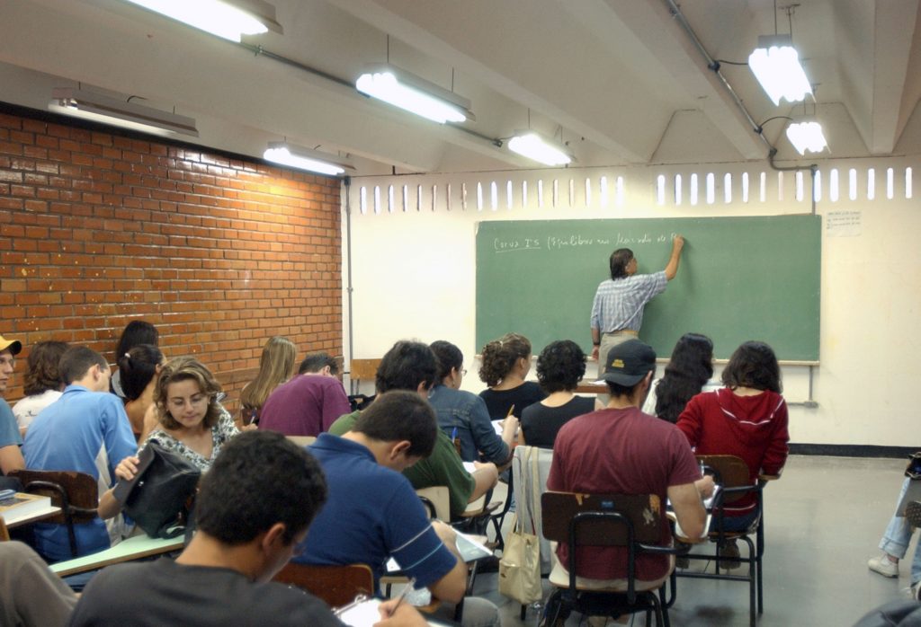 escolas públicas