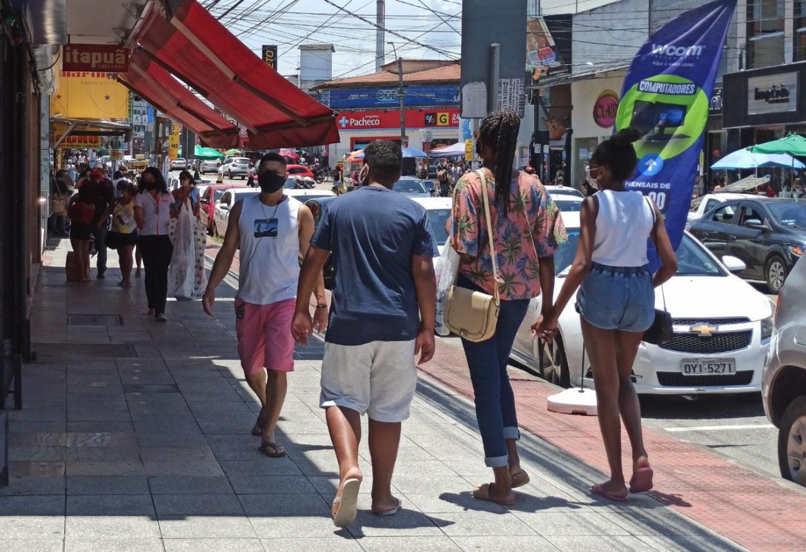 Veja o que funciona nos feriados de Natal e réveillon na Serra