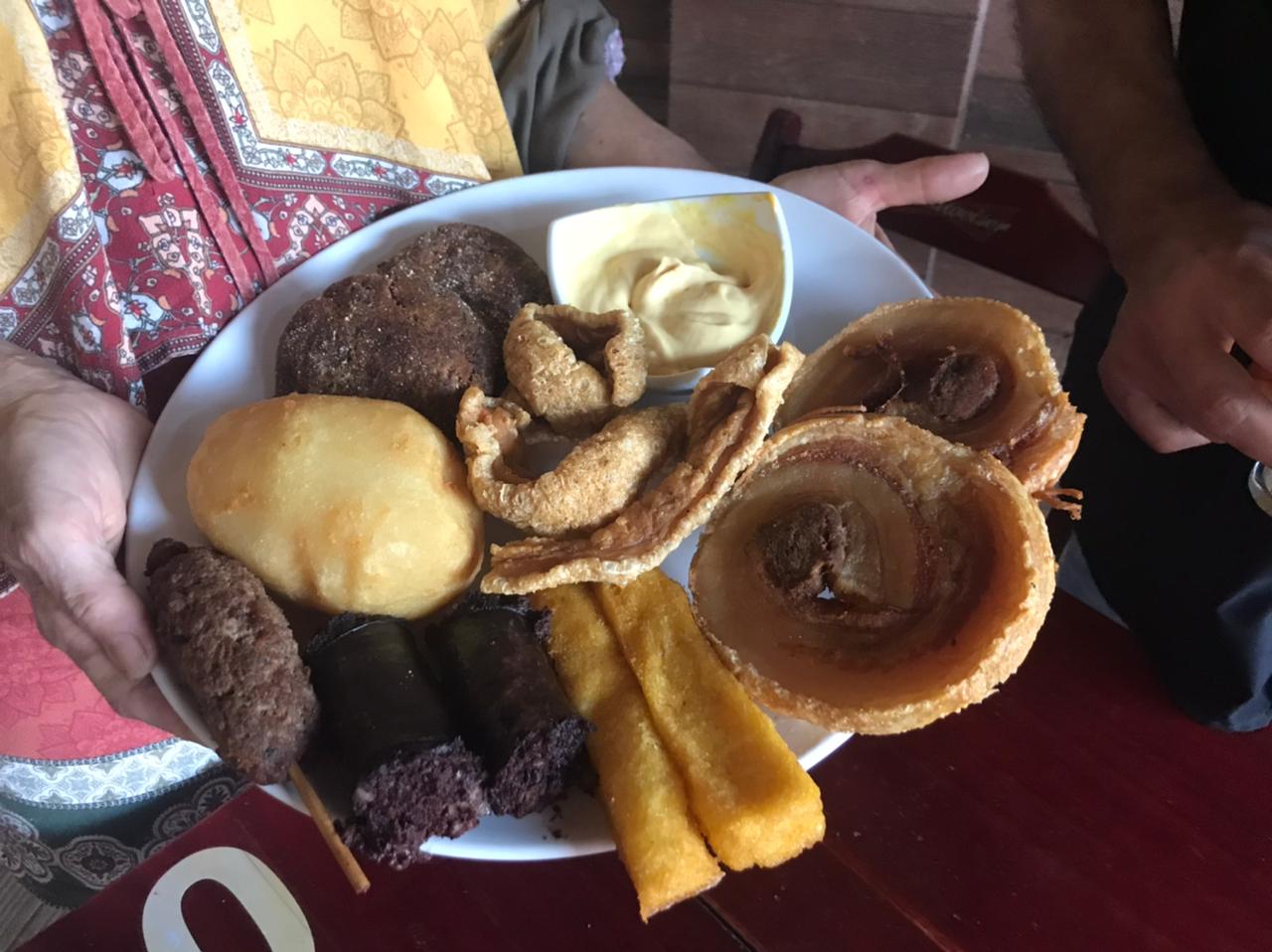 Os saborosos petiscos de boteco são feitos na hora. Foto: Yuri Scardini