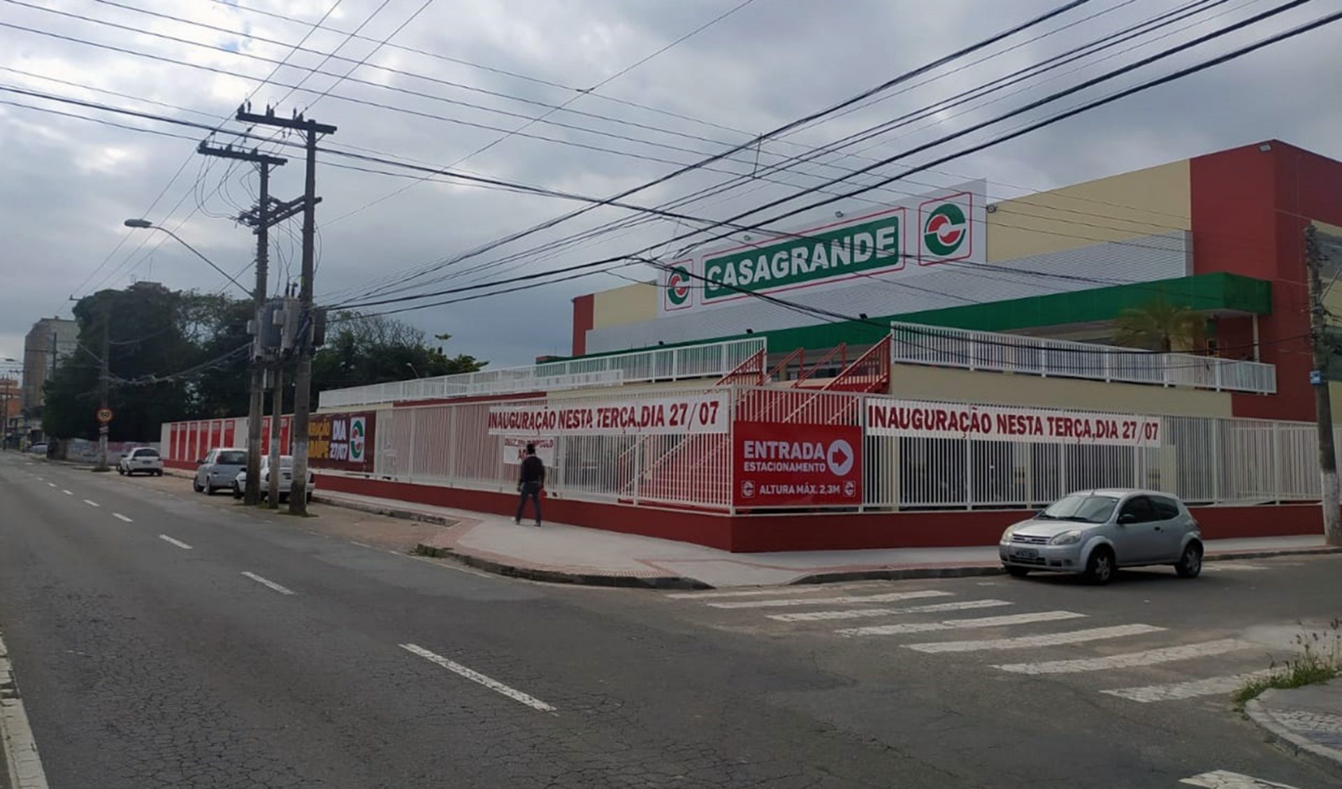 Supermercado Casagrande abre novas vagas de emprego em lojas da Serra