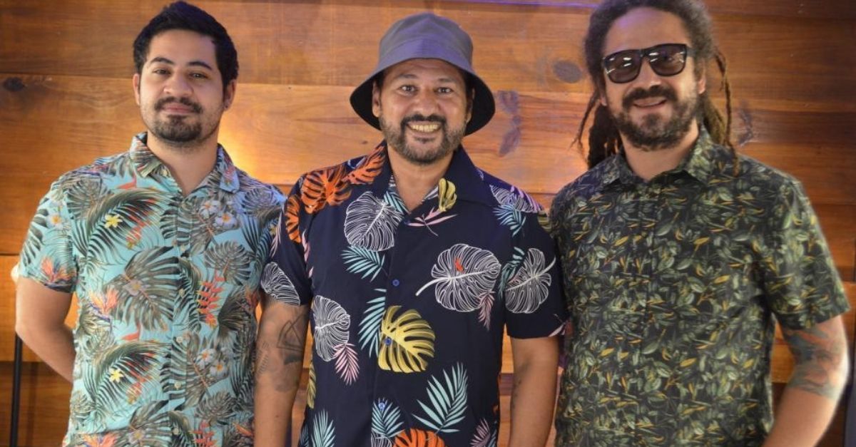 Facebook e capa portal