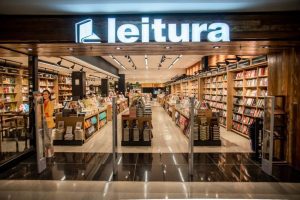 livraria leitura serra emprego