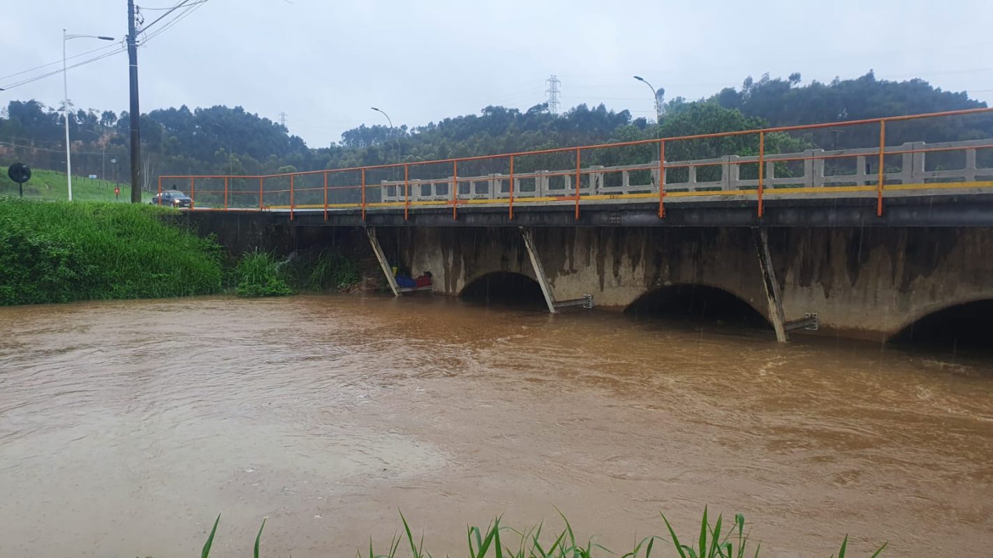 AD68C713-6704-4B3C-BA0B-4C52FD271ACE