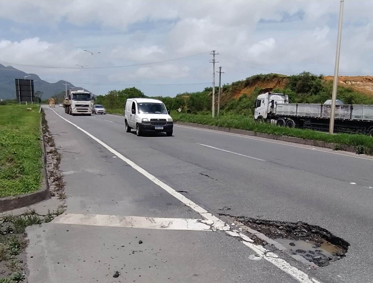 WhatsApp Image 2022-12-06 at 7.07.57 PM contorno