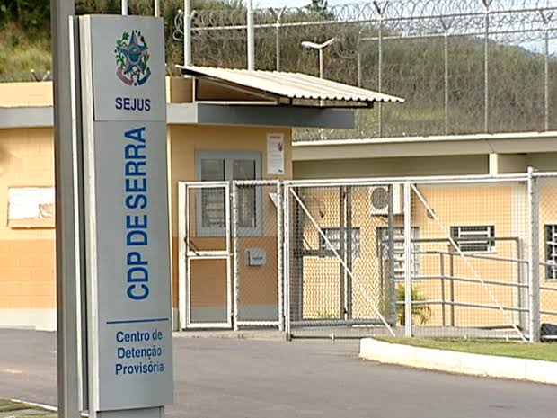 F5924CE4-D901-402E-AC06-A92AAAE3BE4A