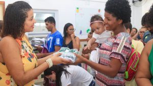 uniforme material escolar