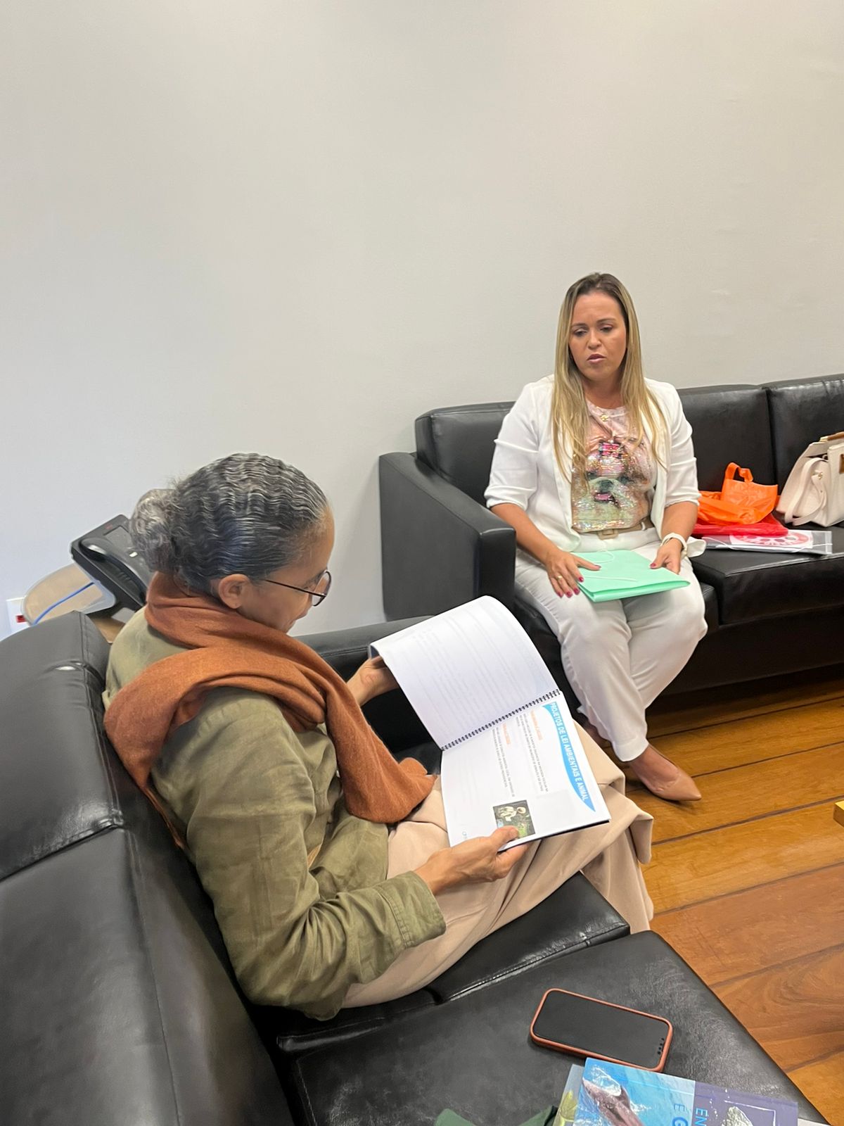 Raphaela e Marina Serra Lula