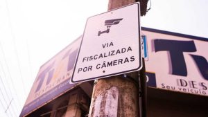 Câmeras Serra Multa Motoristas