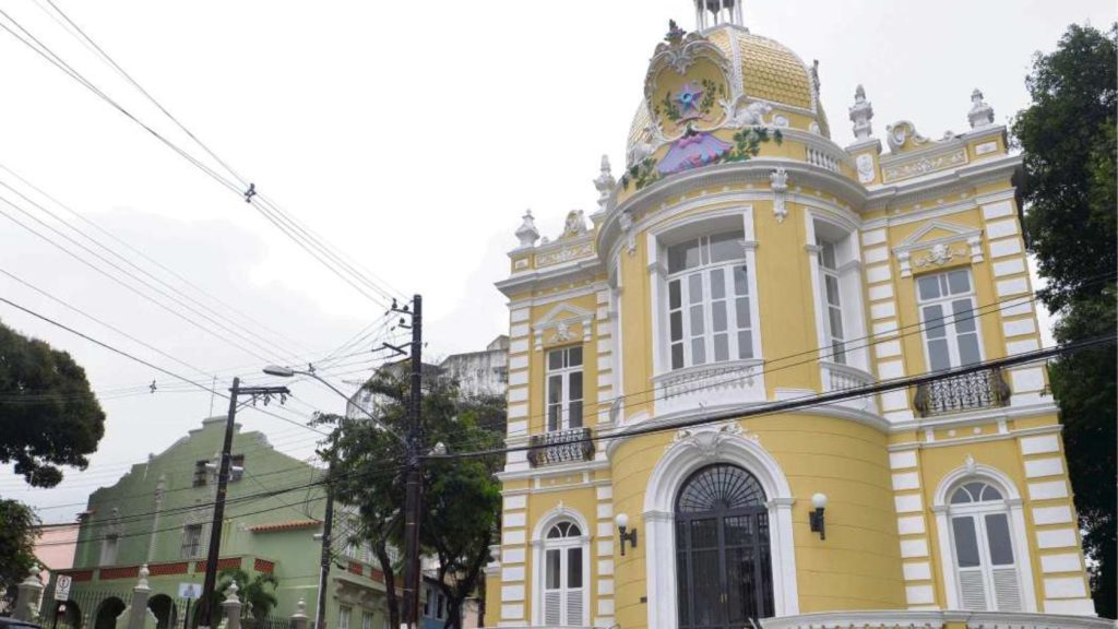 ópera