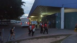 Passageiros denunciam assédio e sexo grupal em banheiros de terminal do Transcol na Serra