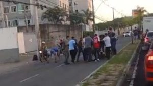 Homem espancado Serra Ônibus