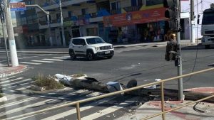 caminhão Jacaraípe