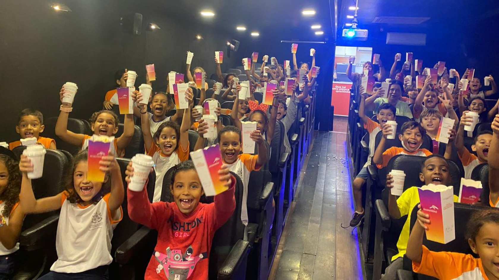 carreta que vira cinema