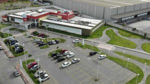 Mulher Carro Serra UPA