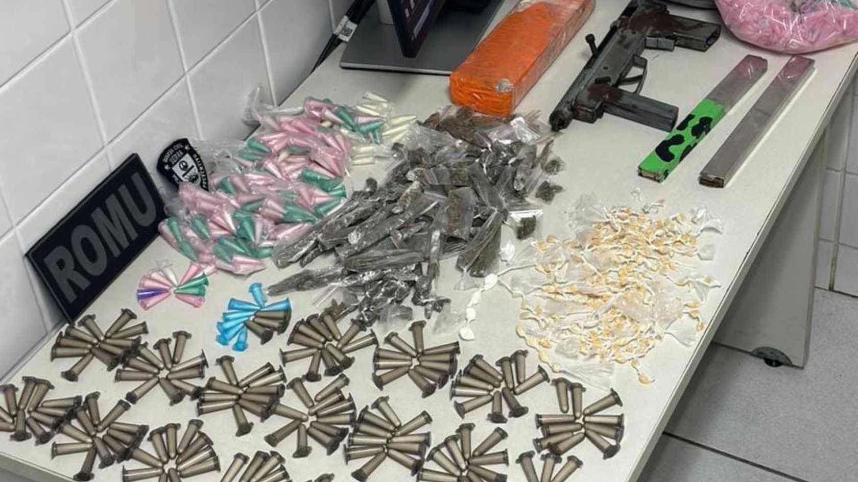 Design sem nome (1) submetralhadora