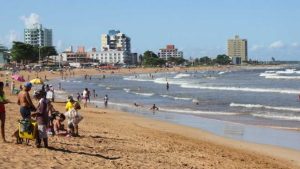 Jovem Praia de Jacaraípe Serra