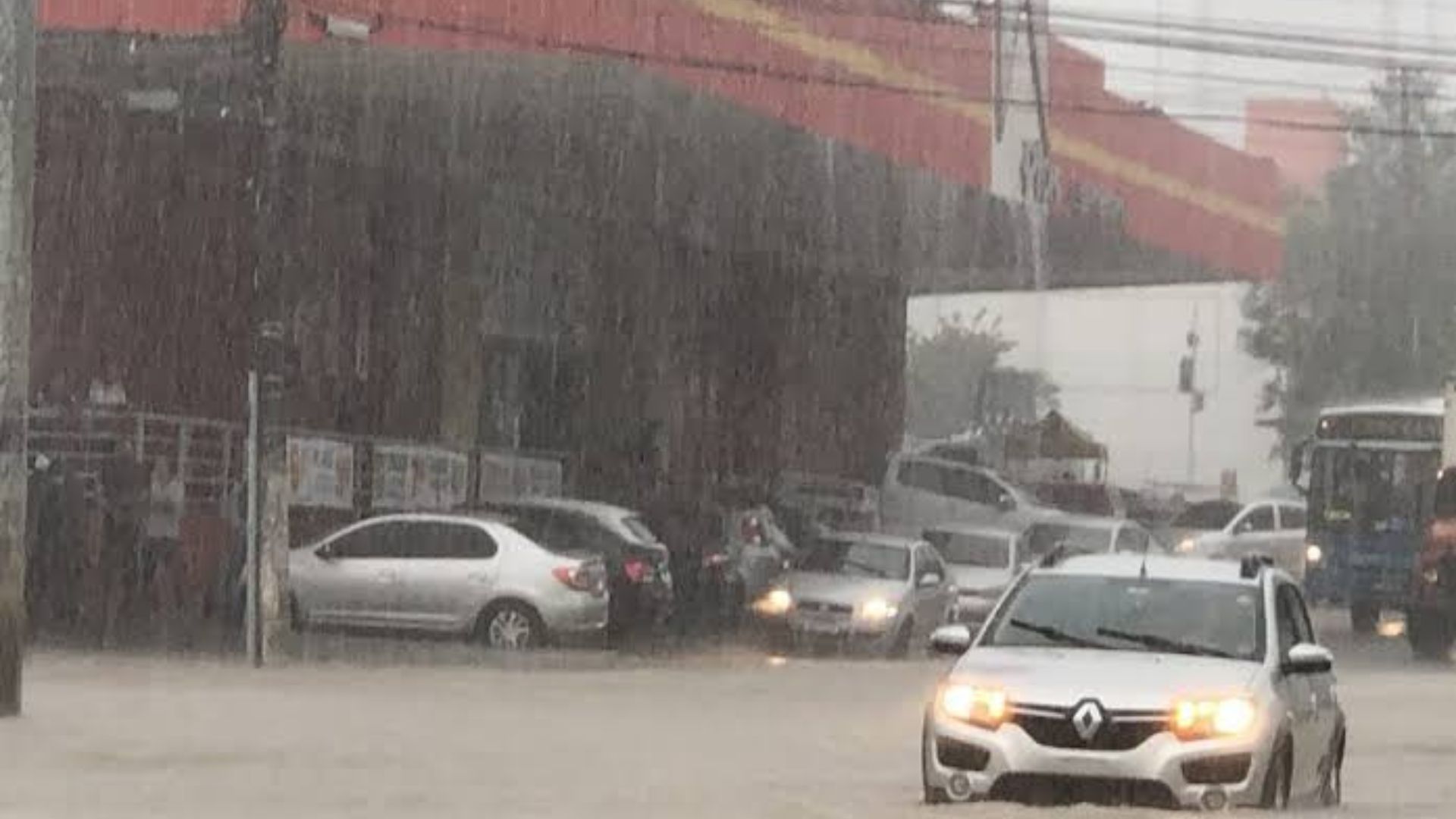 Serra Chuva forte Vendaval Alerta