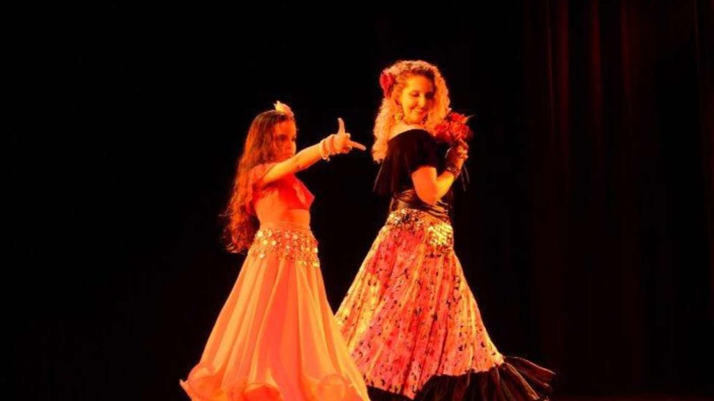 Madá Dança Cigana