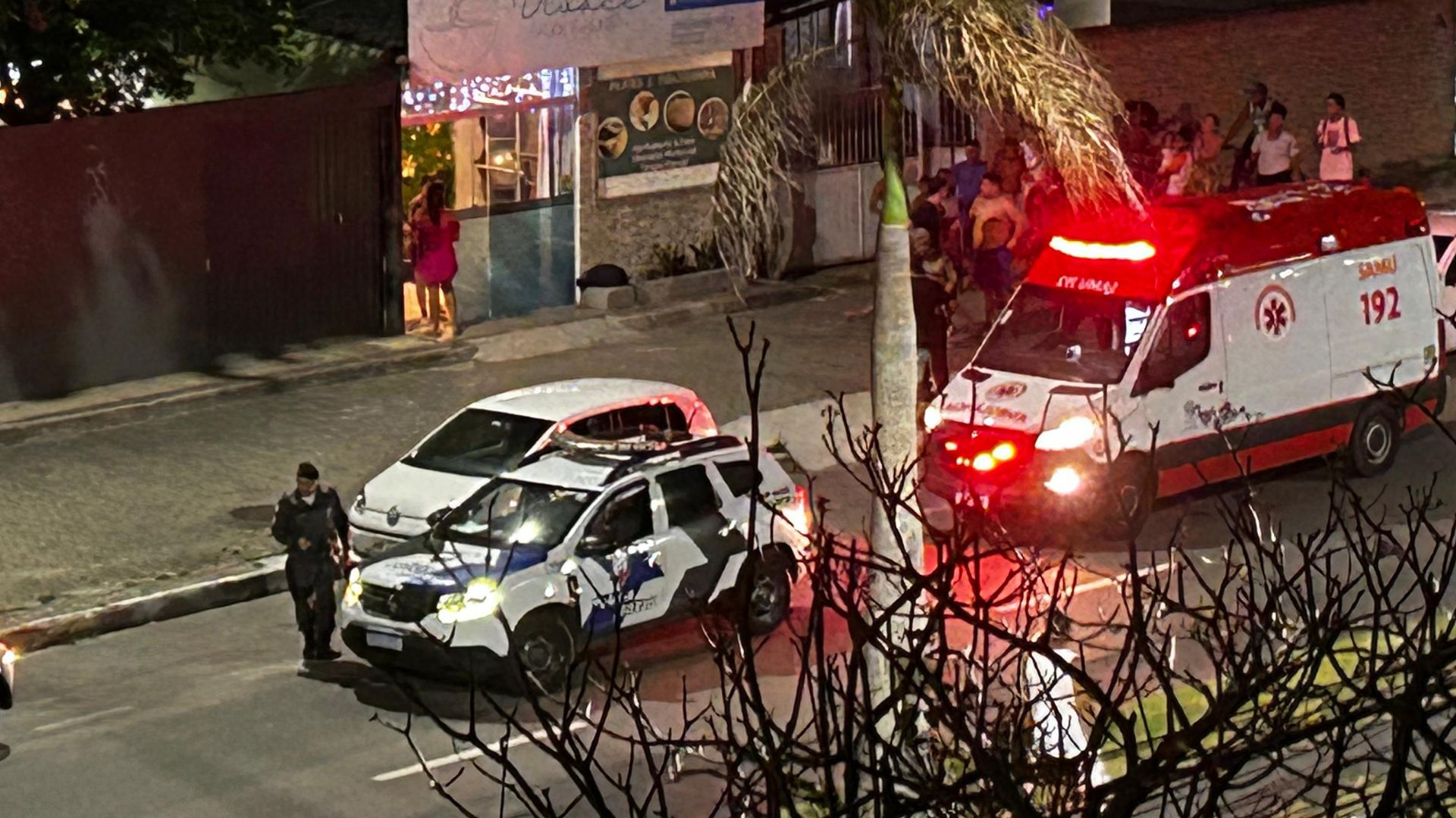 Serra Bandido Espancado