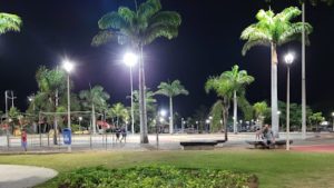 Serra Mulher Homem Praça