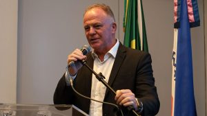 Casagrande Concurso público Professores