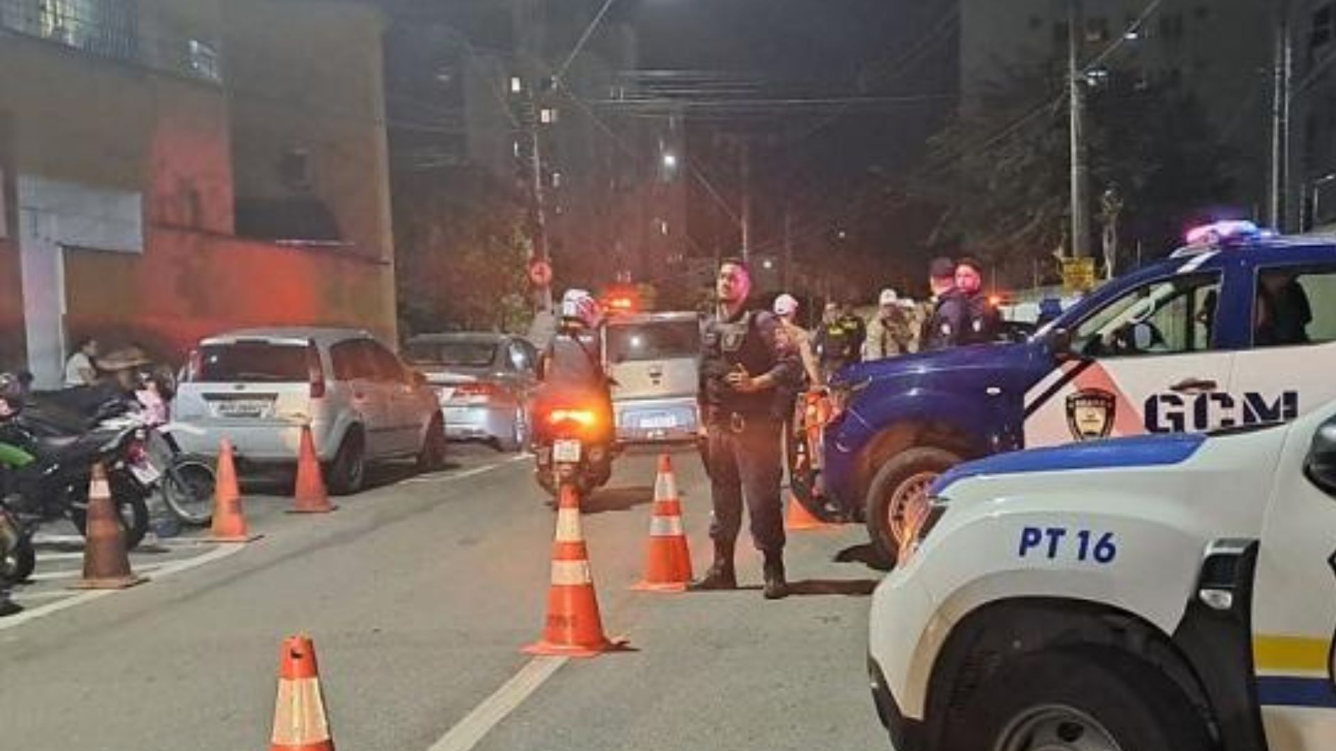 Colina de Laranjeiras Serra Bar