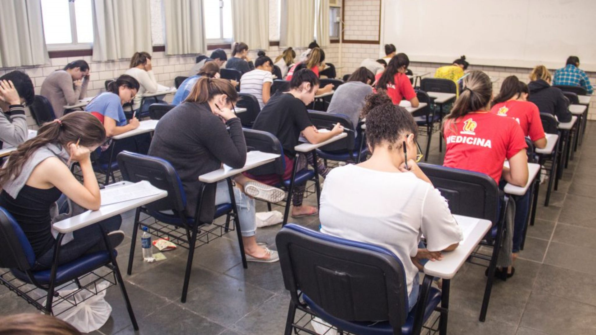 Mil vagas Estudar de graça Faculdades