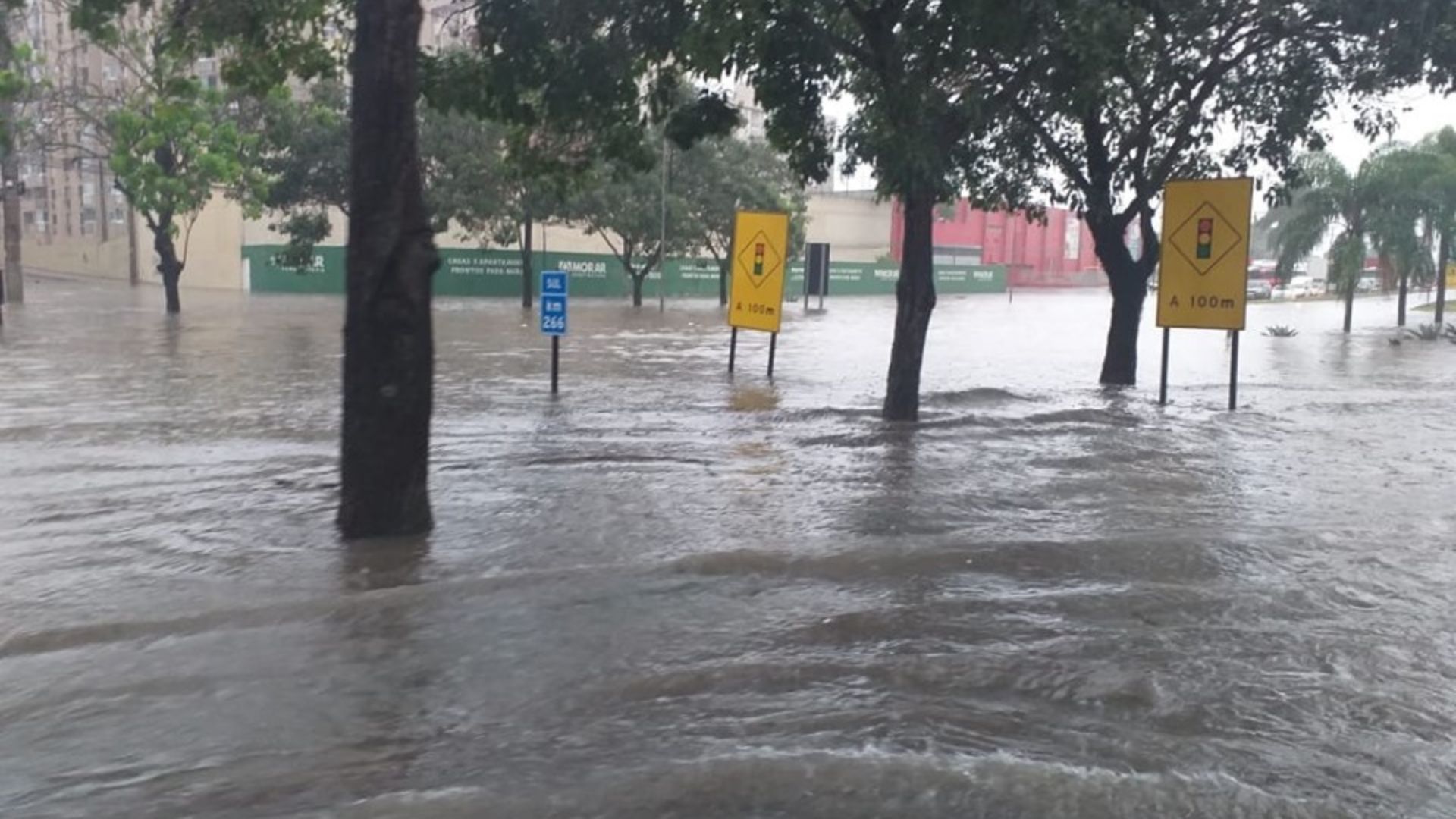 Serra Chuva Alagamentos