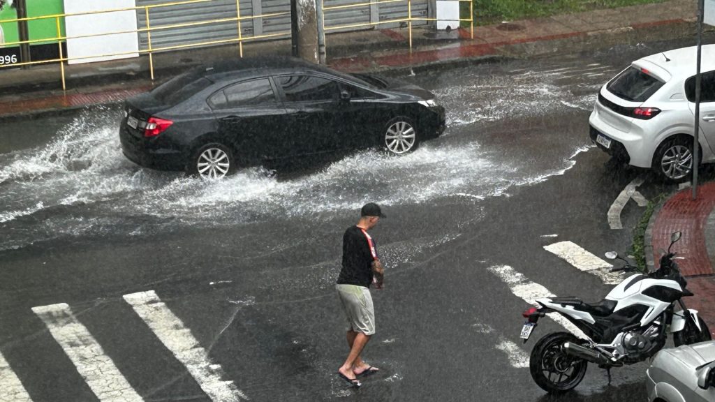 Chuva Mais choveu Serra