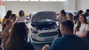 Detran Curso de mecânica Mulheres