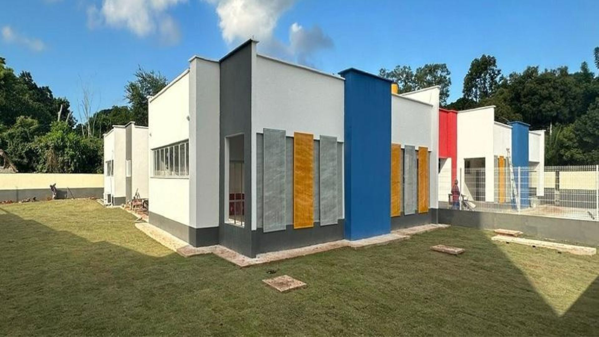 Serra Crianças Creche Tempo integral