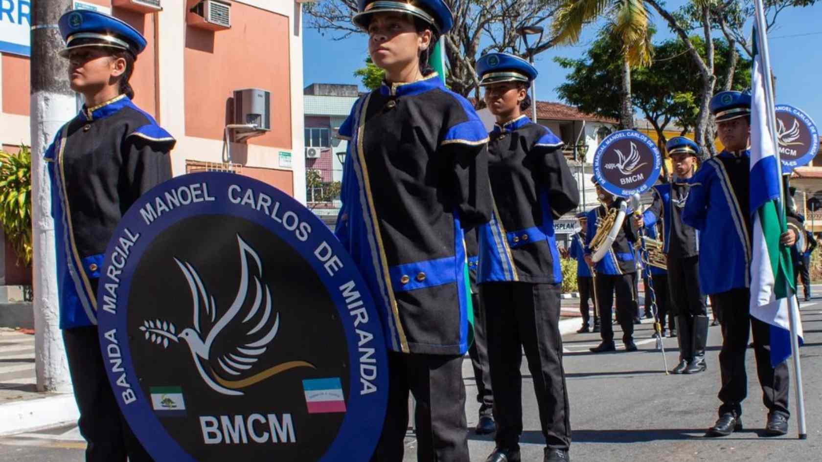 Design sem nome (7) Fanfarra percussão Serra