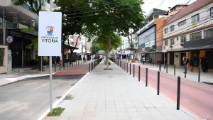 Jovem da Serra Vitória Rua da Lama