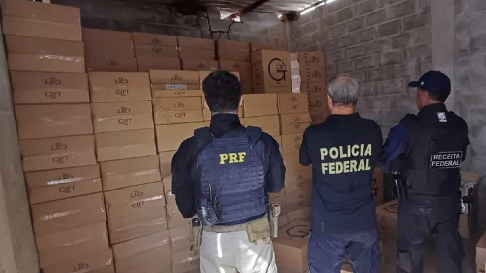 Design sem nome (3) maços cigarro Serra